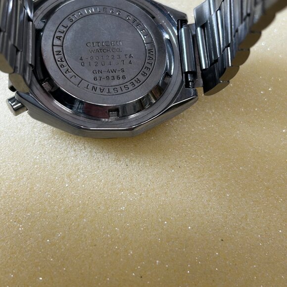 Citizen Challenge Timers Automatic Winding Watch - Picture 11 of 14